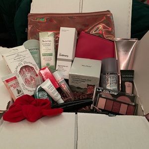 Beauty glam mystery box